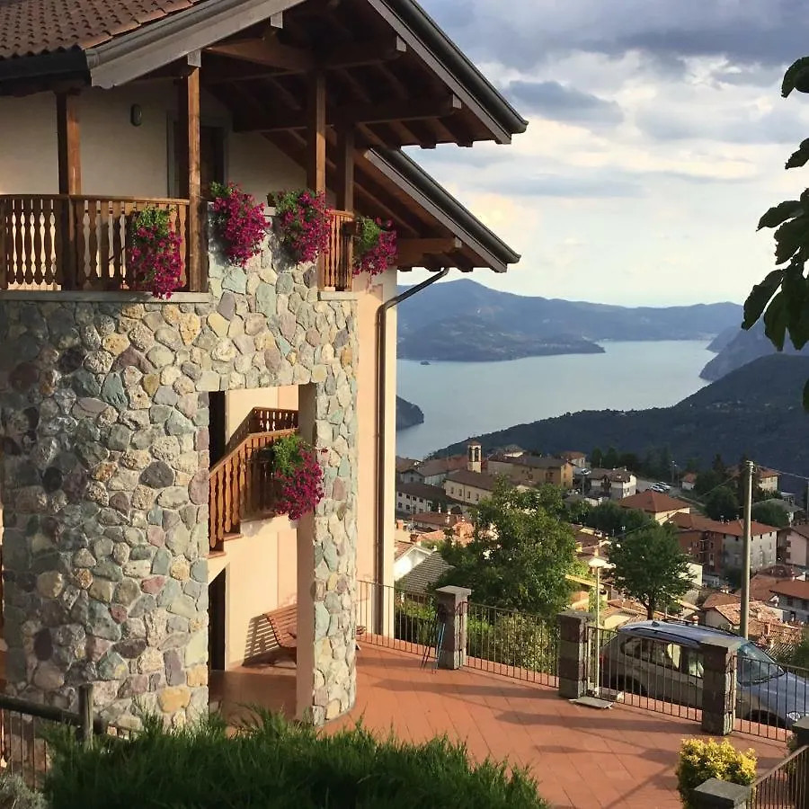Home Iseo Lake Bossico
