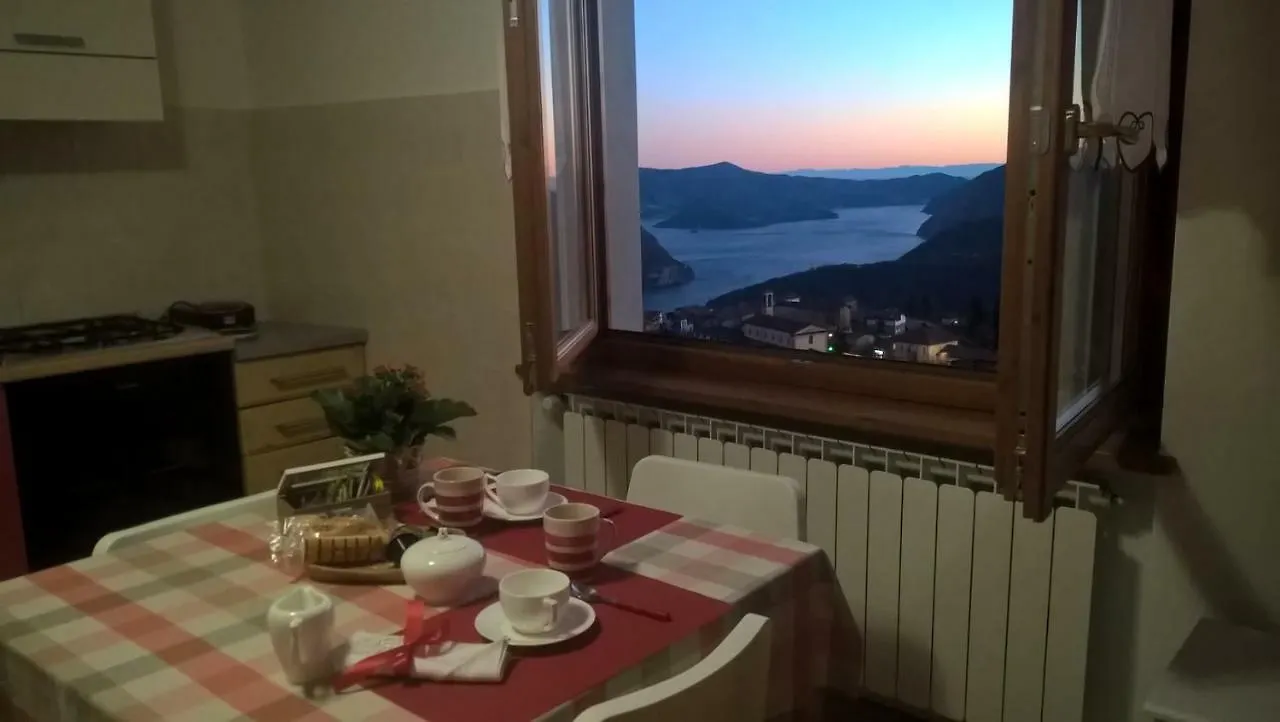 Home Iseo Lake Боссико 0*,  Италия