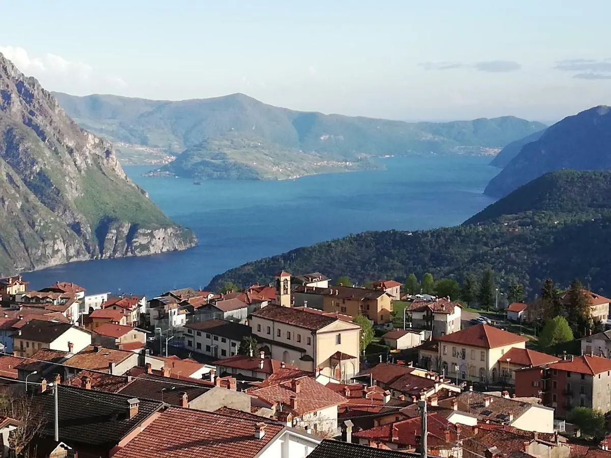Home Iseo Lake Боссико 0*,  Италия